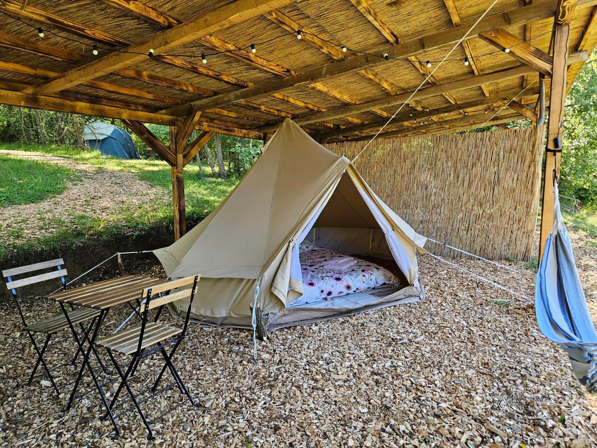 فندق Eco Camp Supot Šmarje المظهر الخارجي الصورة